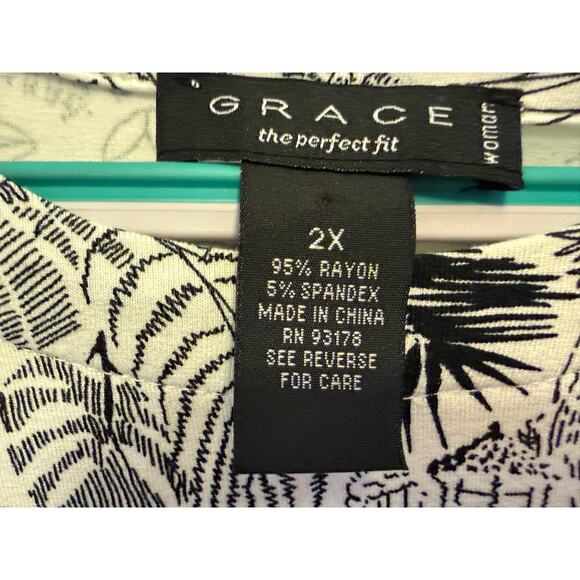 Women's 2X Sleeveless Top Black & White Island Design Rayon Spandex Grace Woman - Picture 3 of 7